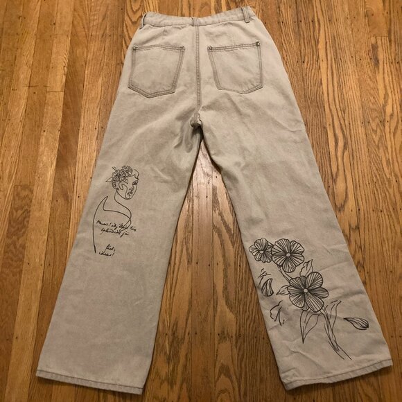 Rare Whoowap Light Gray Illustrated Face Jeans – Size 28 - Picture 2 of 9